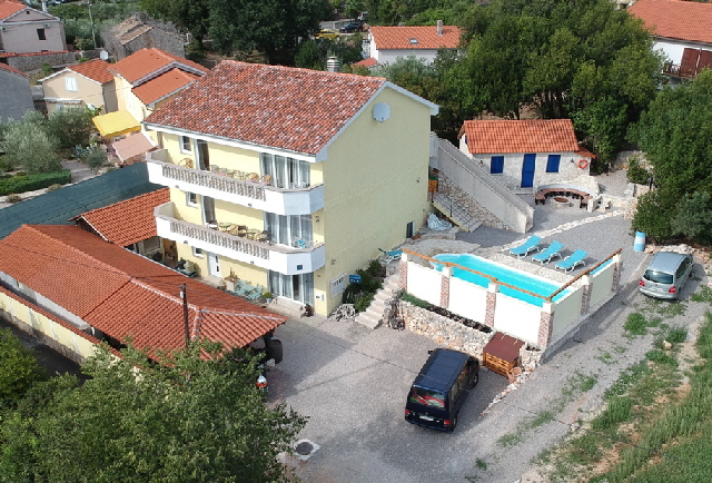 D 011-1