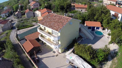 Ferienhaus Maleluni Luftaufnahme