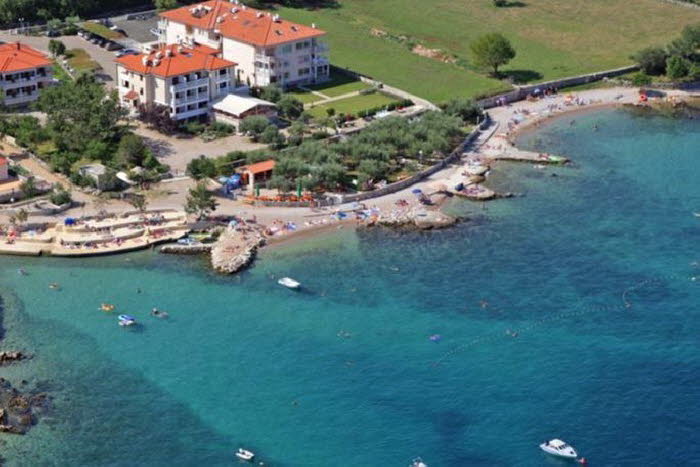 Malinska-Strand-Rova-01